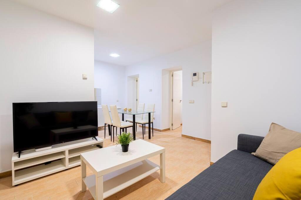 Cosy Interior Ground Floor In Barrio Salamanca-Boc5 マドリード エクステリア 写真