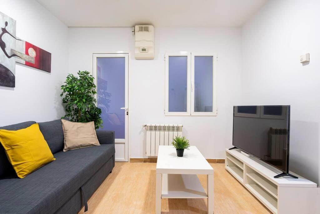 Cosy Interior Ground Floor In Barrio Salamanca-Boc5 マドリード エクステリア 写真